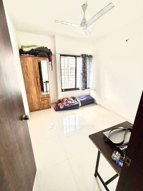 2 BHK Flat In Roshan Milestone for Rent  In Tathawade