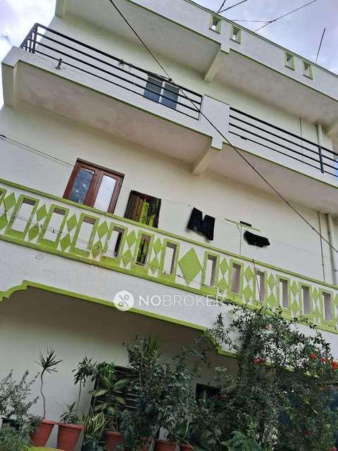 4+ BHK Flat In Standalone Building  For Sale  In Varthur