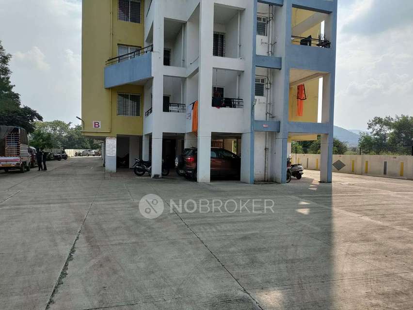 2 BHK Flat In Krishna Paradise for Rent  In Pirangut