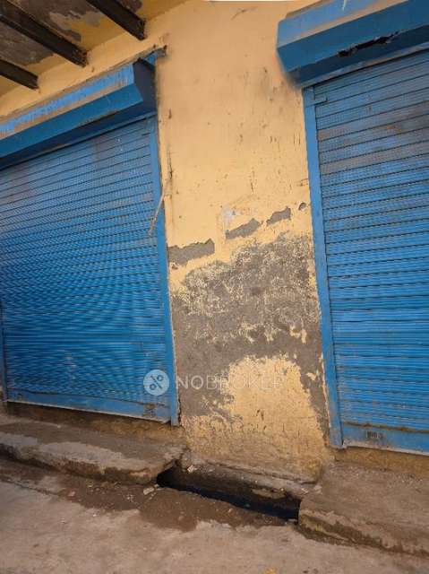 Godown/Warehouse in Puth Khurd, Delhi for Rent 