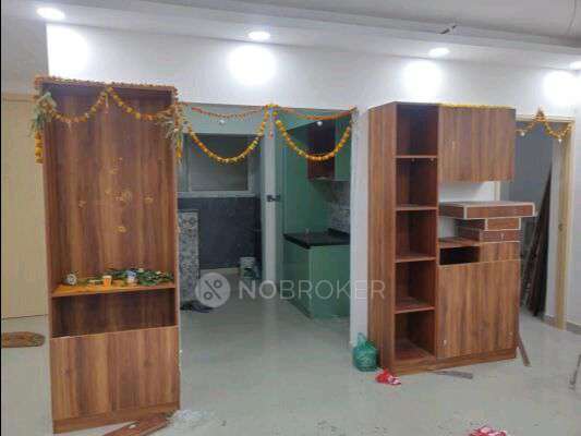 Single Room for Female In 3 BHK  In Mantri Serenity In Doddakallasandra