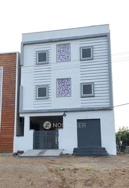 4+ BHK House For Sale  In Pocharam