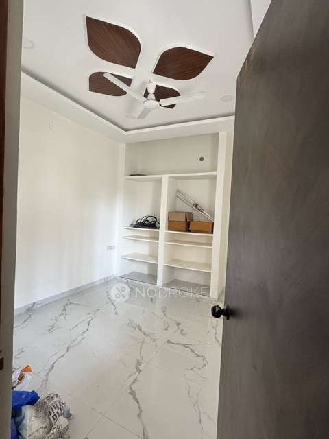 1 BHK House for Rent  In Thumukunta