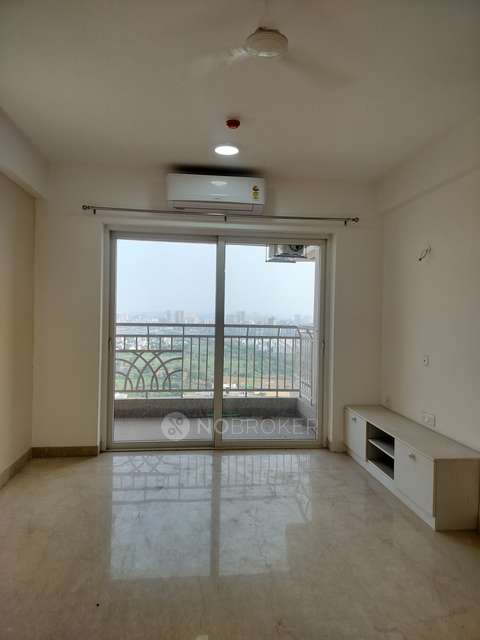 3 BHK Flat In County Landcraft The Center Court for Rent  In Sector 88a