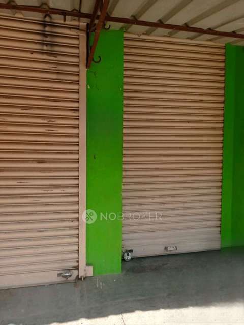 Godown/Warehouse in Cottonpete, Bangalore for Rent 
