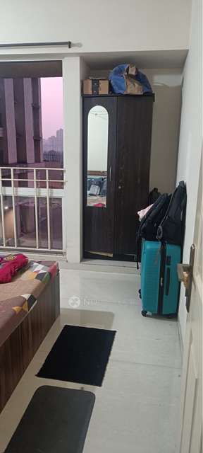 Single Room for Female In 2 BHK  In Vijay Orovia In Ghodbunder Road, Thane