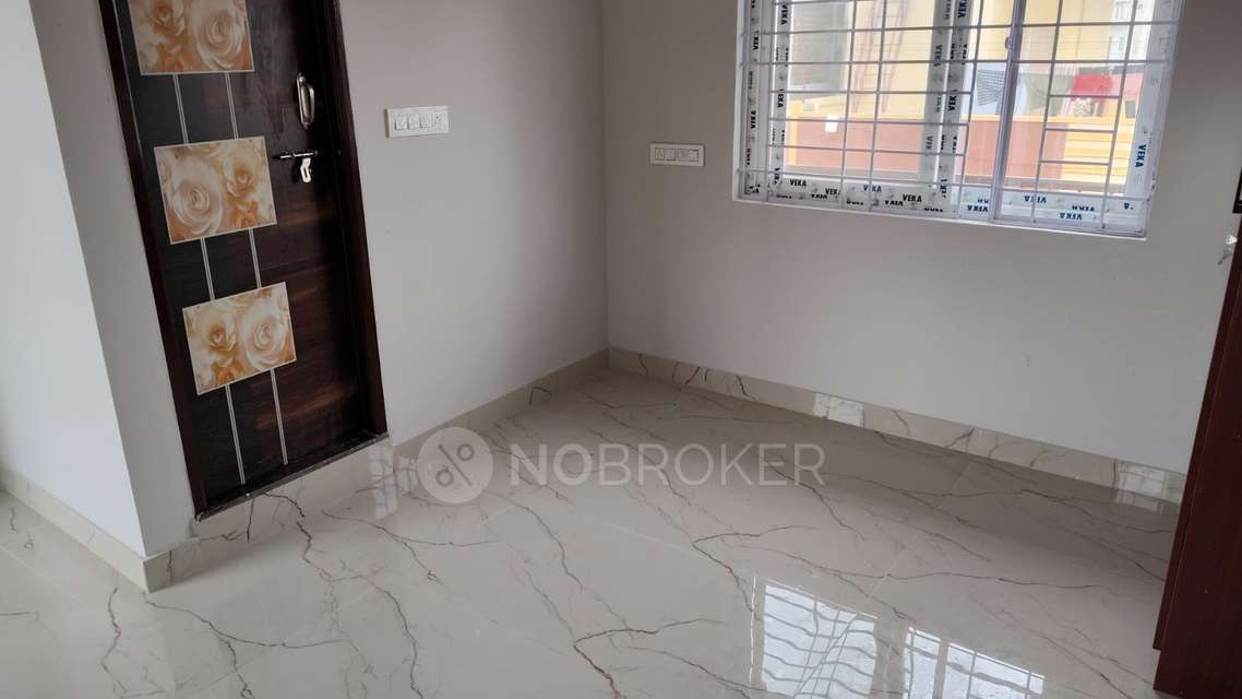 1 RK House for Rent  In Thanisandra 