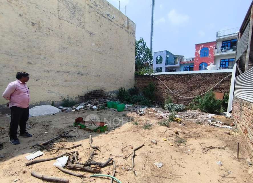 Plot For Sale  In Garhi Harsaru Railway Station