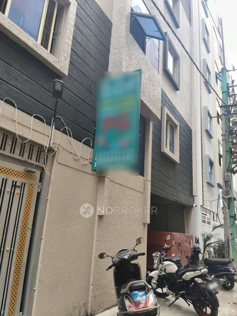 PG for Boys in Whitefield 