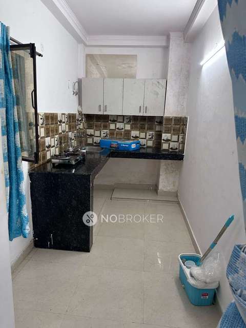 1 BHK Flat In Standalone Bulding  for Rent  In Chattarpur