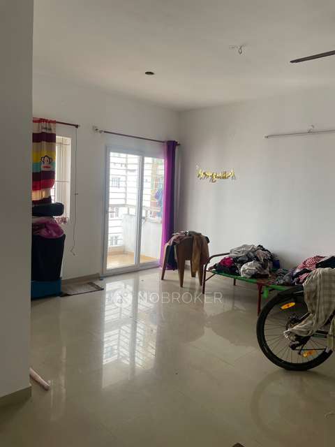 Single Room for Female In 3 BHK  In Gem Grove In Padur,omr