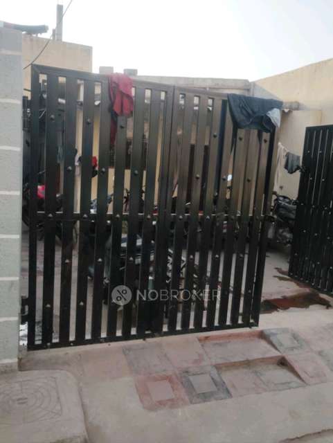 1 RK House for Rent  In Hafeezpet, 