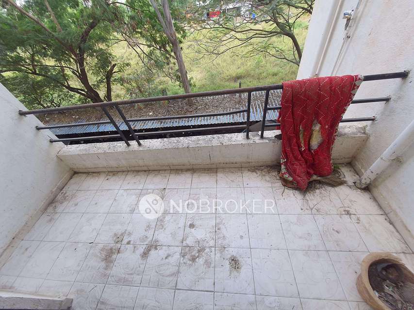 1 BHK Flat In Balaji Hari Kanchanpuram for Rent  In Wagholi