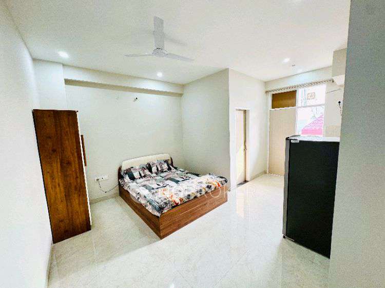 1 RK Flat In Co-house for Rent  In Jharsa Village, Sector 39