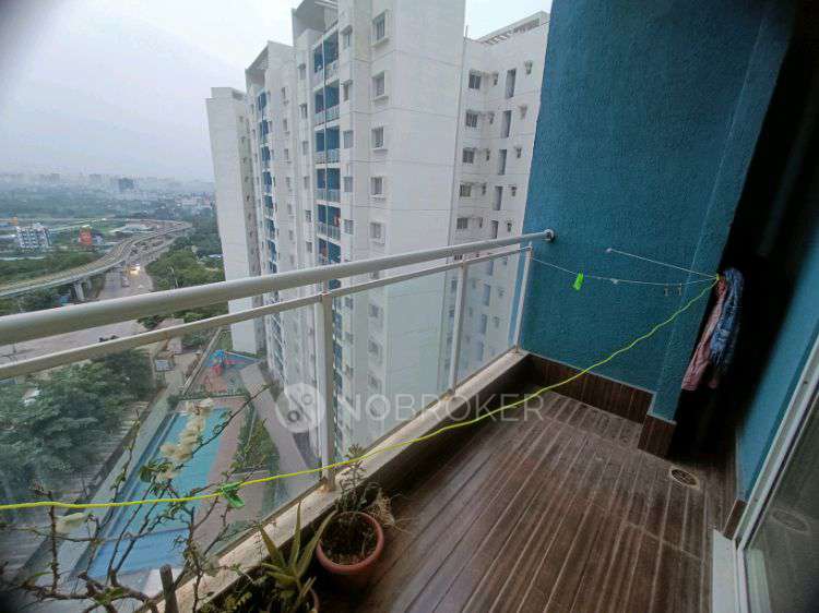 Single Room for Female In 2 BHK  In Megapolis Symphony In Hinjewadi Phase Iii