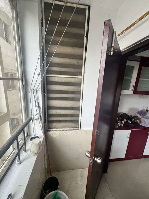 3 BHK Flat In Rainbow Vistas For Sale  In Hitec City