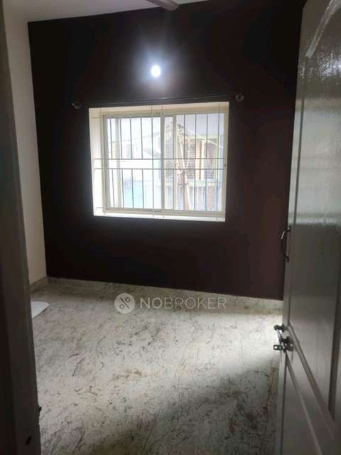 2 BHK Flat In Near Khwajah Masjid for Lease  In Mangammanapalya