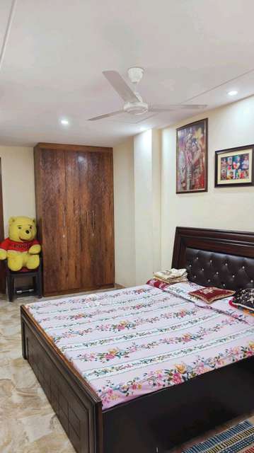 2 BHK Flat In Vishwa Karma For Sale  In Tughlakabad
