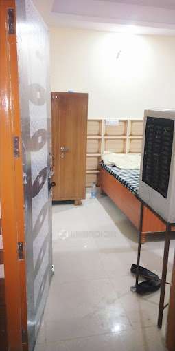 PG for Boys in Sector 126