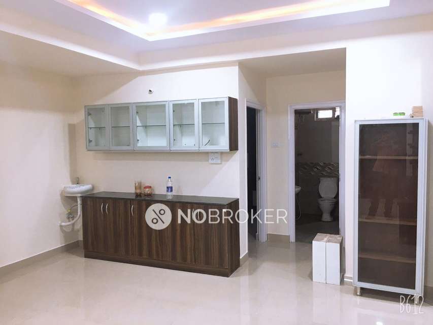2 BHK Flat In Arundhanthi Apartment For Sale  In Madhapur 