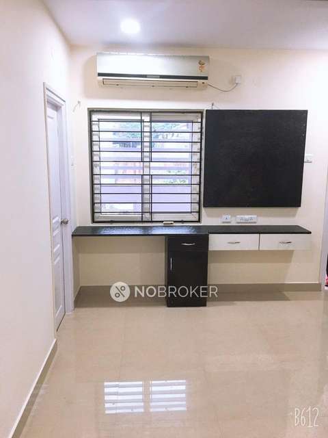 2 BHK Flat In Arundhanthi Apartment For Sale  In Madhapur 