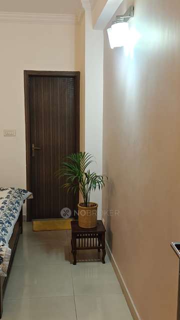 PG for Girls in Jmd Garden