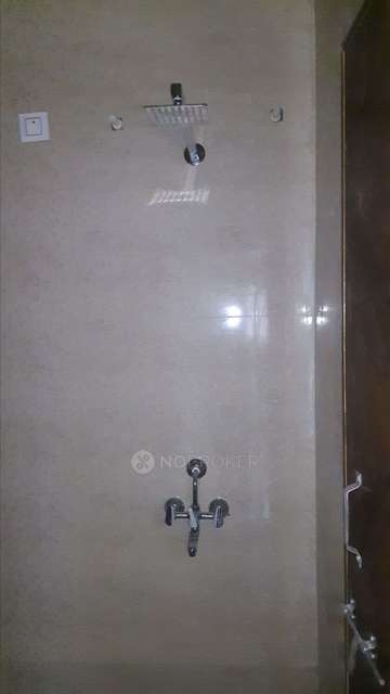 2 BHK Flat In Gulmohar Sky Park for Rent  In Palm Atlantis 