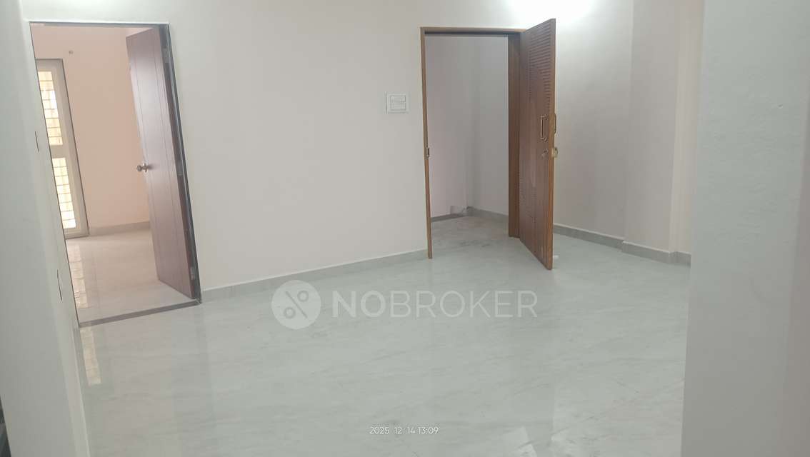 2 BHK Flat In Gulmohar Sky Park for Rent  In Palm Atlantis 