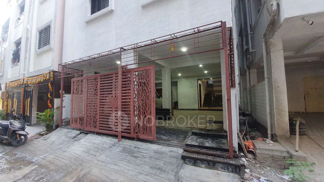 2 BHK Flat In Gulmohar Sky Park for Rent  In Palm Atlantis 