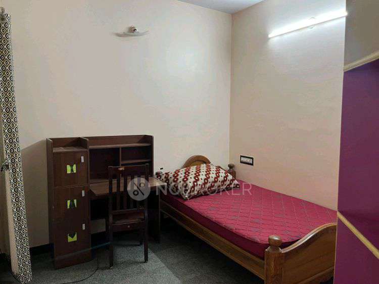 Single Room for Male In 3 BHK  In 815, 23rd Cross Rd