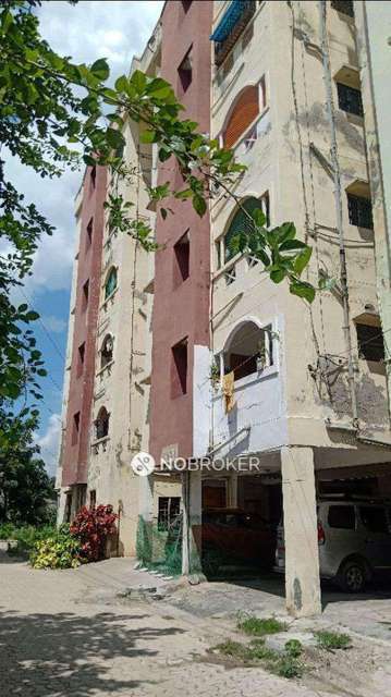 2 BHK Flat In Venkatadri Apartment  For Sale  In New Nallakunta