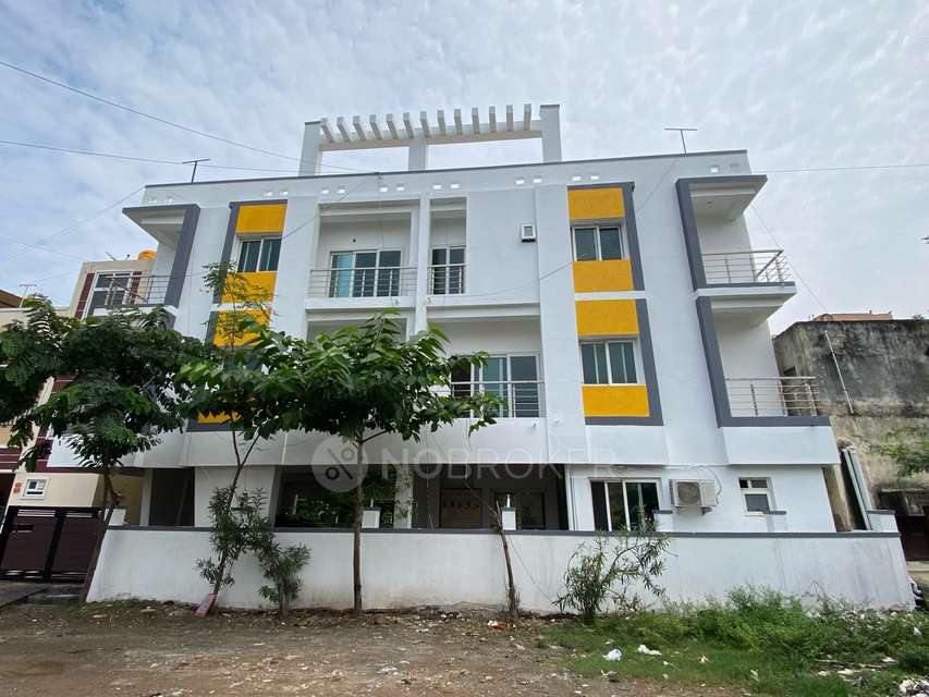 PG for Girls in Ambattur