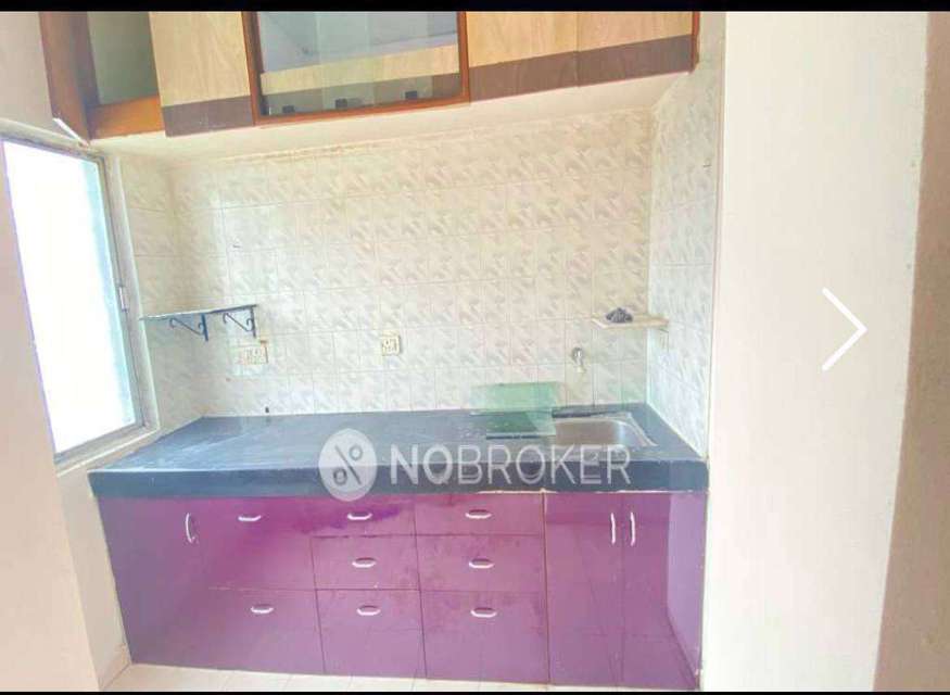 Shared Room for Male In 1 BHK  In Prathamesh Apartment In Sadashiv Peth