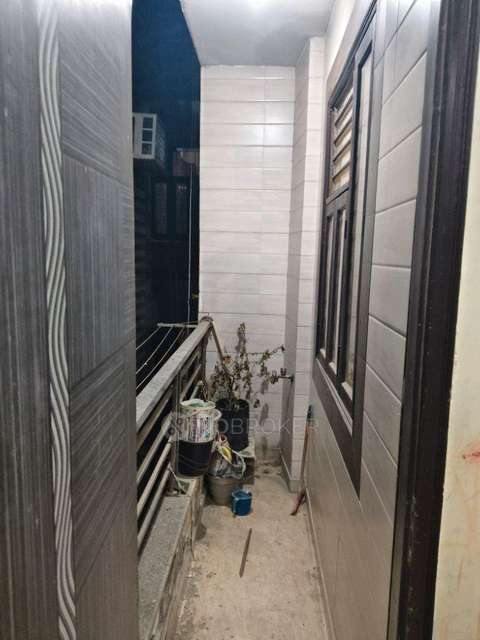 1 BHK Flat In Rameshwar Building For Sale  In Uttam Nagar