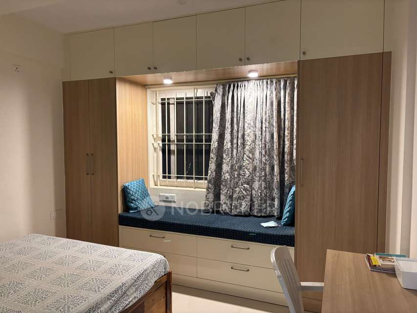 1 BHK Flat In Mana Tropicale for Rent  In Mana Tropicale