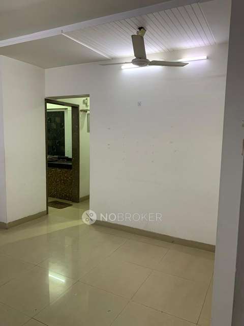 2 BHK Flat In Palacia for Rent  In Hiranandani Estate