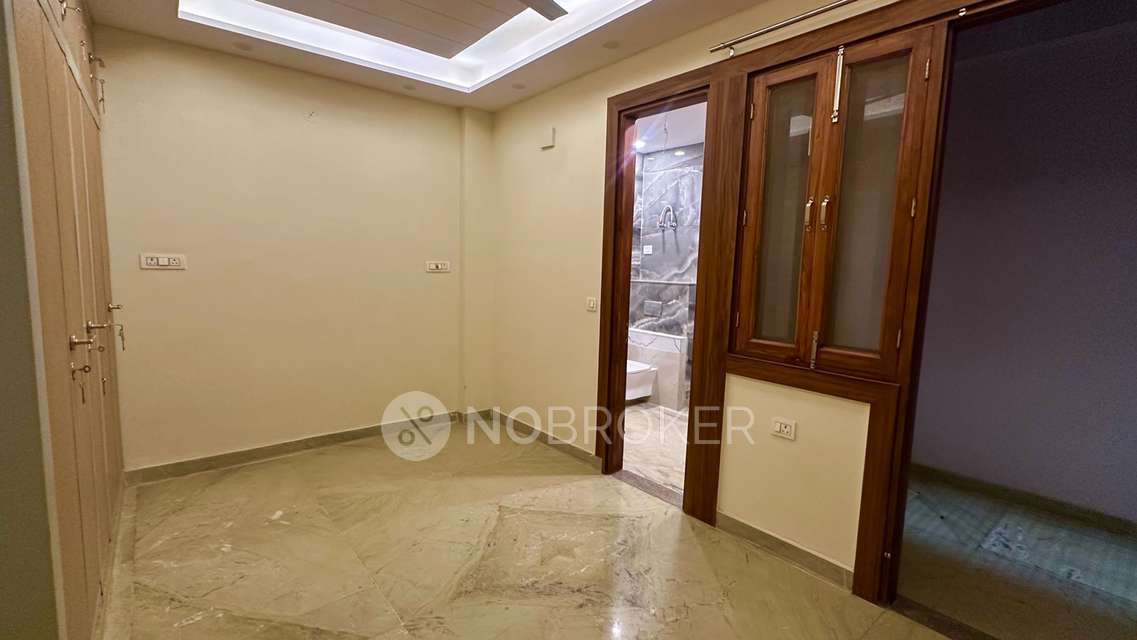 2 BHK House for Rent  In Pocket B, Sector 19