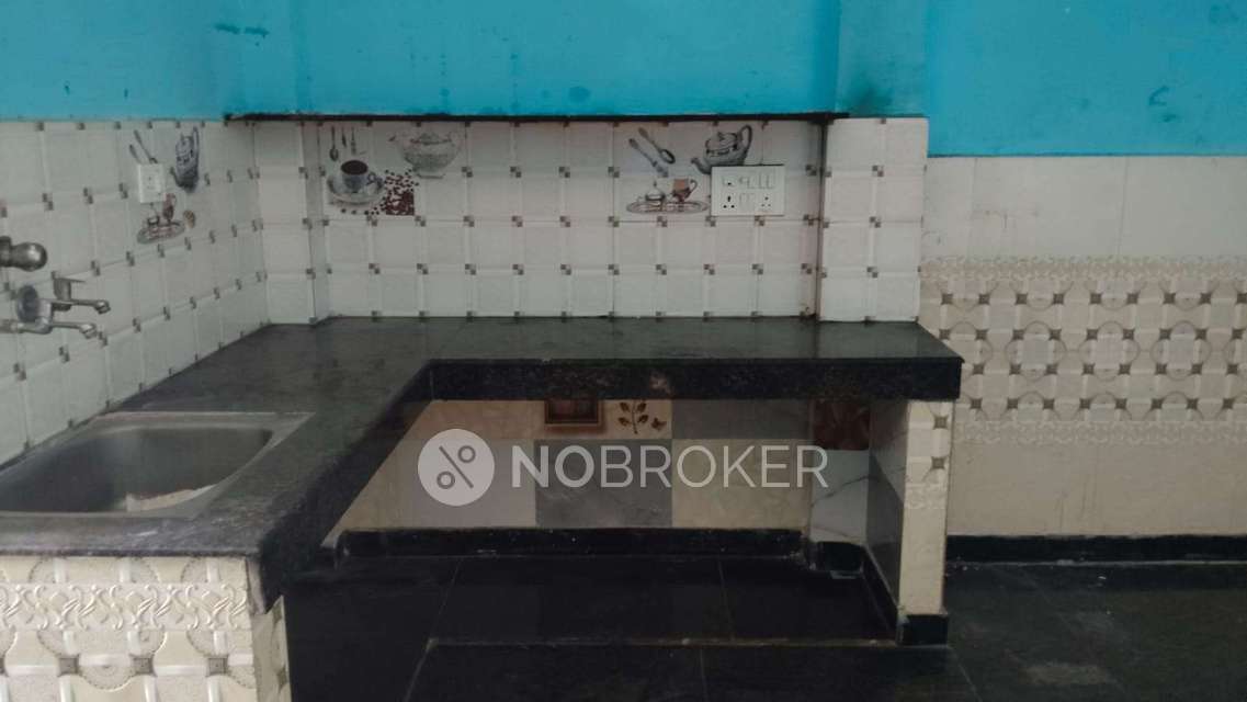 2 BHK Flat In Standlone Building for Rent  In Uttam Nagar