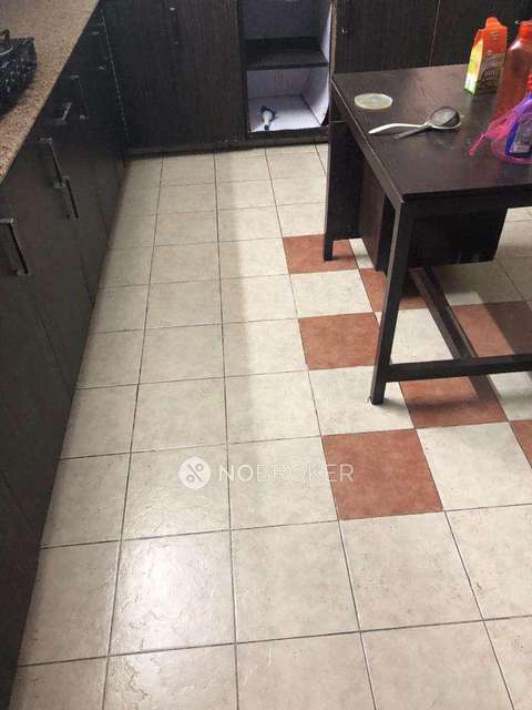 4 BHK Flat In Icon Apartments For Sale  In Chi Iii,