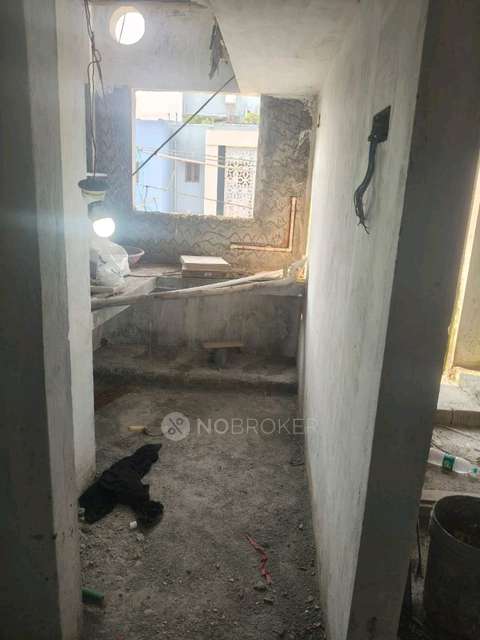 2 BHK House for Lease  In Mangadu