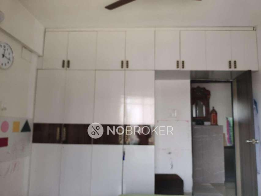 2 BHK Flat In Mantri Serene For Sale  In Goregaon East