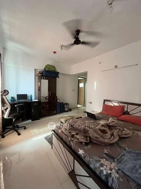 Shared Room for Female In 3 BHK  In Krishna Lotus Court In Kharadi