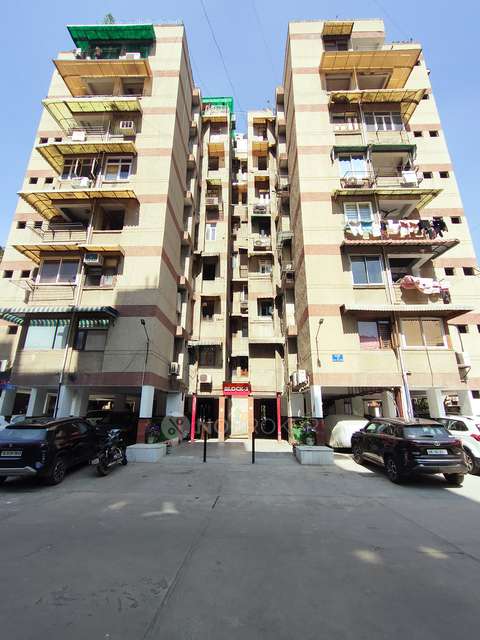 2 BHK Flat In Neelkanth Apartment, Sector 13, Sector 13 For Sale  In Rohini