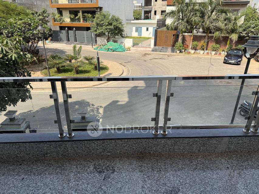 4 BHK Flat In Dlf Garden City for Rent  In Sector 92