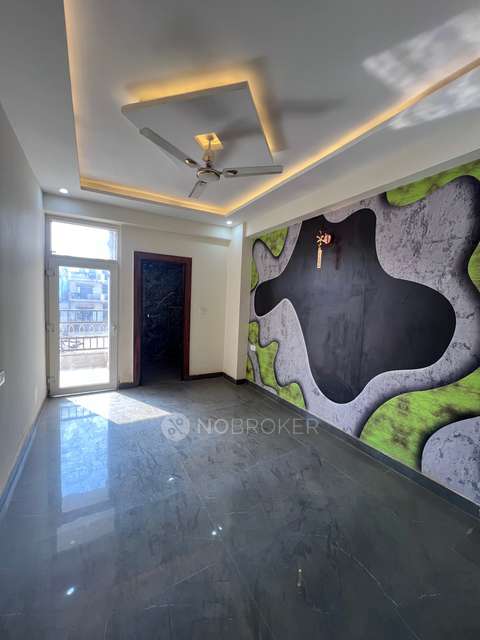 3 BHK Flat In Wardenia Society  For Sale  In Sector 1