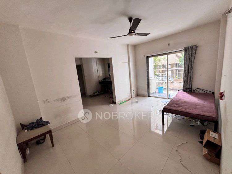 Single Room for Male In 2 BHK  In Sai Avenue, Pancard Club Road Baner In Baner