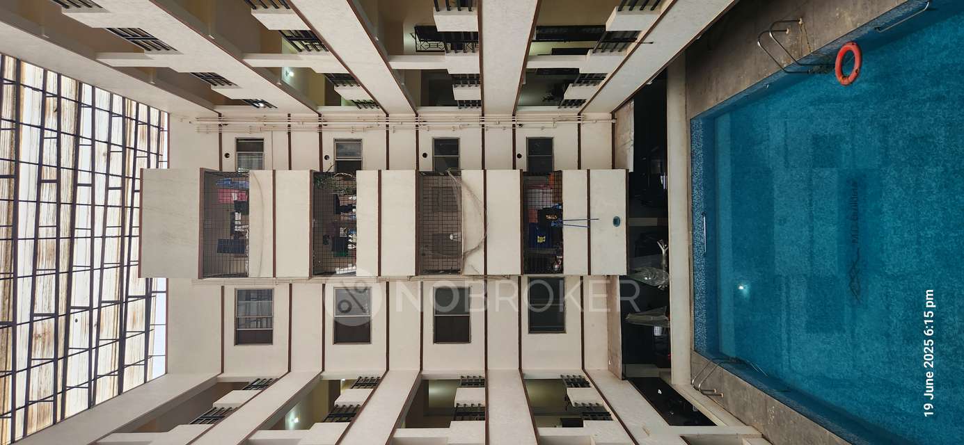 Single Room for Male In 3 BHK  In Anisha Stoneyards In Kaggadasapura,bengaluru