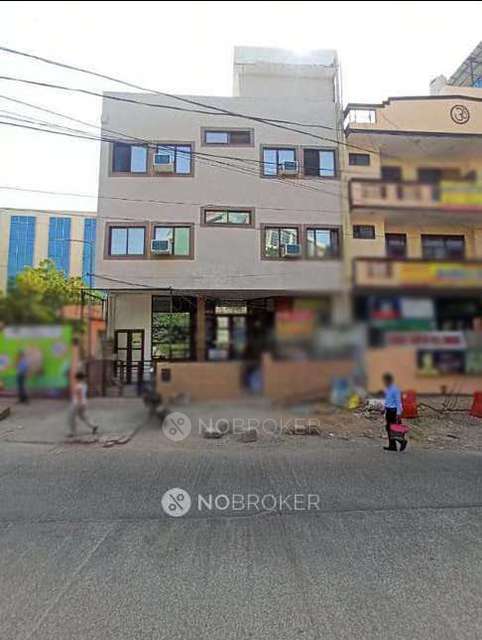 Showroom in Chakkarpur, Gurgaon for Rent 