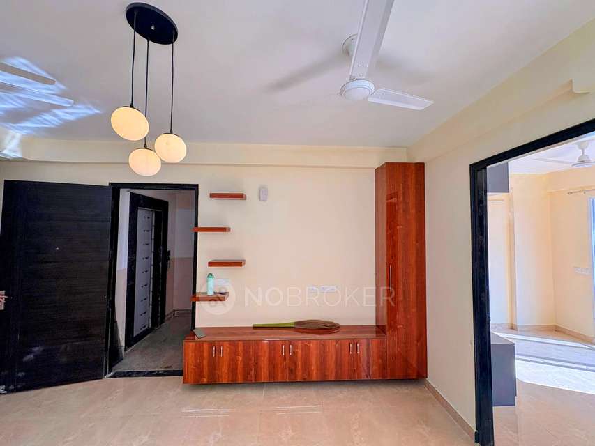 2 BHK Flat In Signature Global Park for Rent  In Sector 36