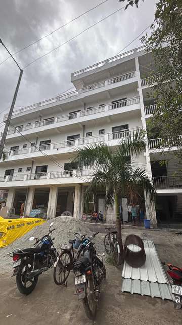 PG for Anyone in Sector 134